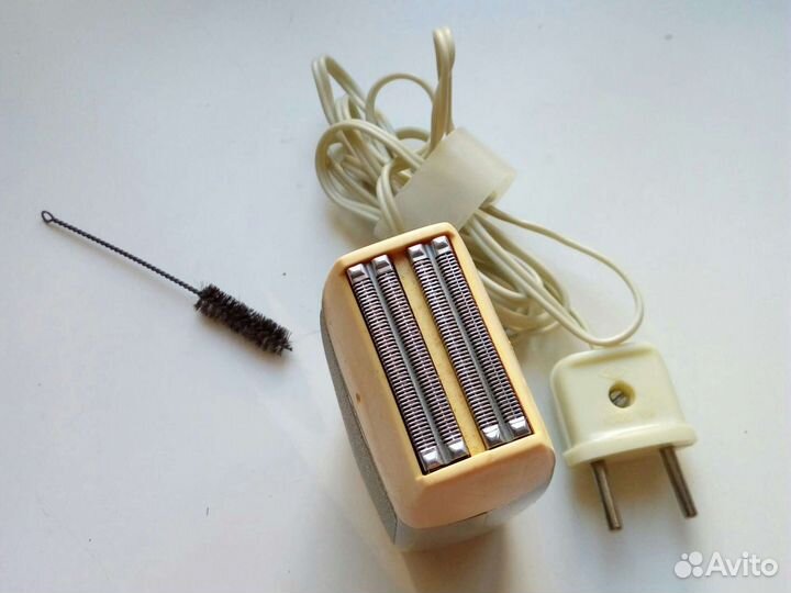 Электробритва Киев 4 карболит СССР ретро