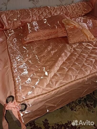 Покрывало и подушки на 2 спальную кроват