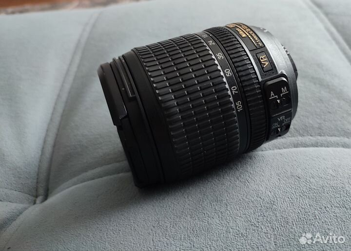 Объектив на фотоаппарат