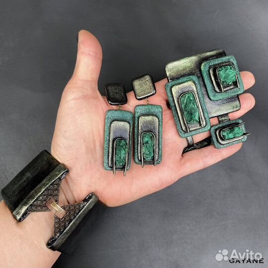 Авторские украшения из кожи с природными камнями