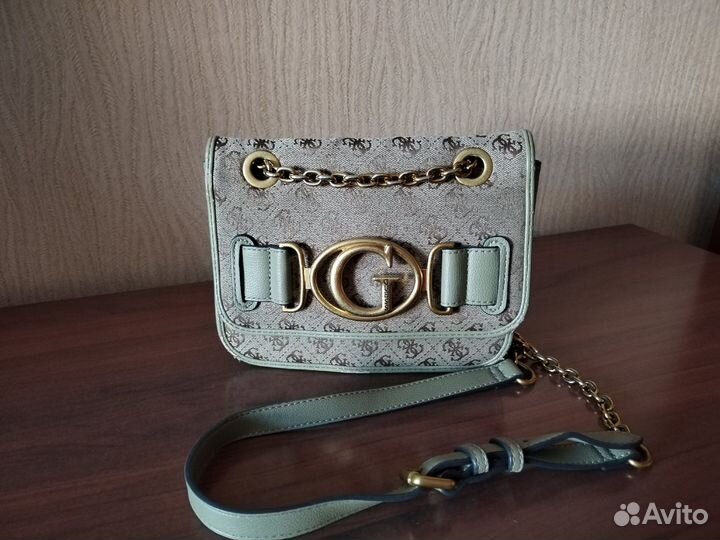 Сумка guess оригинал Б/У