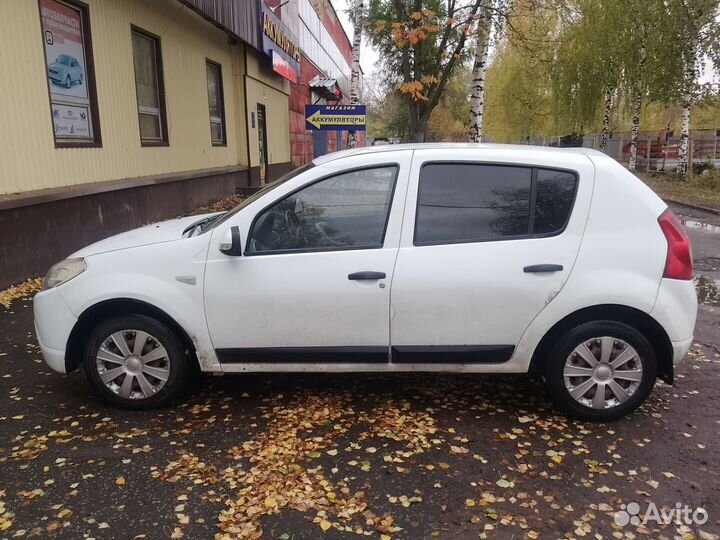 Renault Sandero 1.4 МТ, 2012, 150 000 км