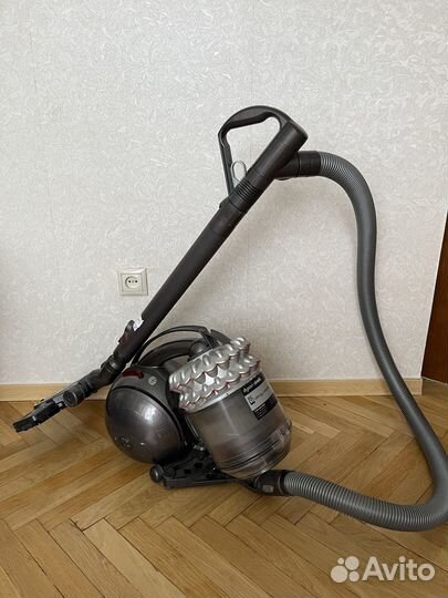 Пылесос Dyson Cinetic DC52 Allergy Complete