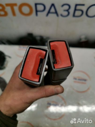 Замок ремня безопасности Dodge Caliber 1.8 EBA