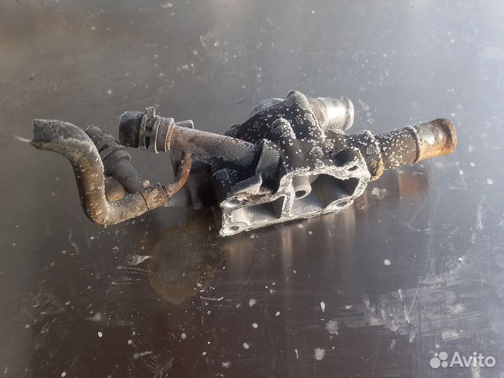 Корпус термостата на мотор qg16