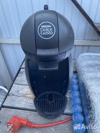 Кофеварка Kups Nescafe Dolce Gusto