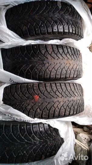 Nordman Nordman 4 215/65 R16 102T