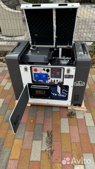 Дизельный генератор 10 кВт g-power однофазный 1100