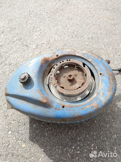 Лодочный мотор стрела