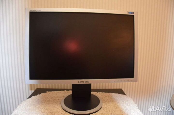 Монитор Samsung syncmaster 205bw