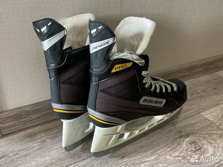 Хоккейные коньки bauer lightsspeed PRO
