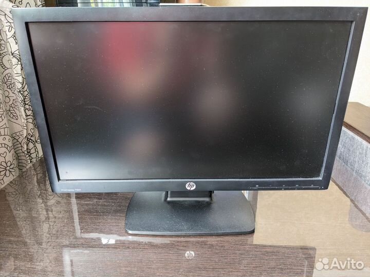 Монитор HP ProDisplay P201