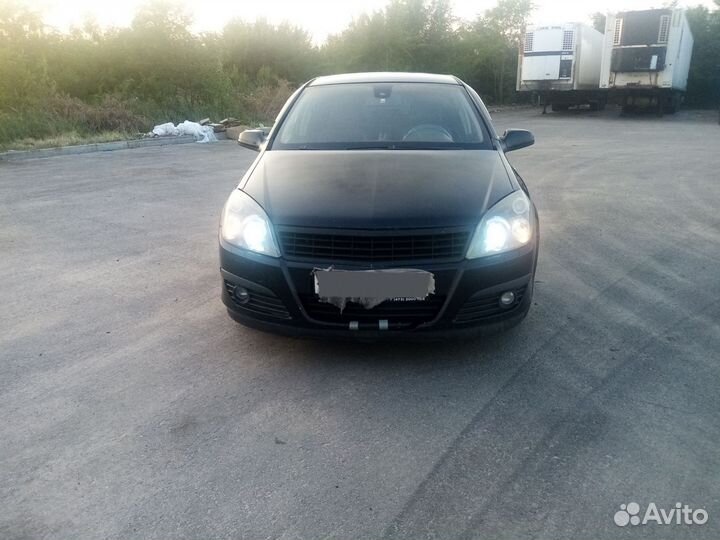 Opel Astra 1.6 МТ, 2006, 332 000 км