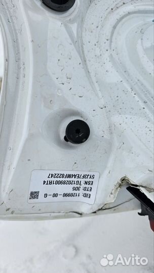 Крышка багажника замок пластик Tesla Model 3 2020