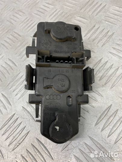 Б/У плата стоп сигнала (фонарь ) задний правый