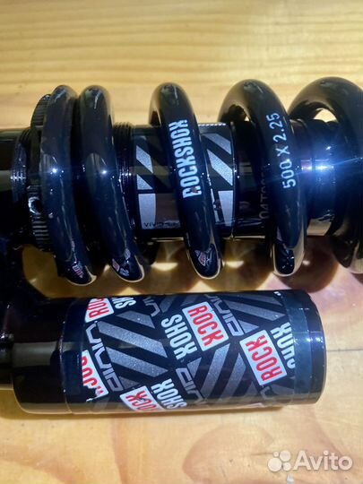 Амортизатор rock shox vivid 5.1