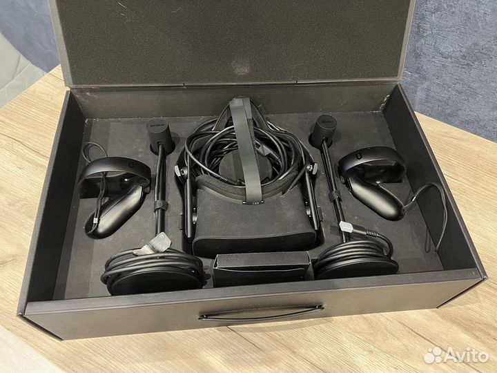 Очки виртуальной реальности Oculus Rift