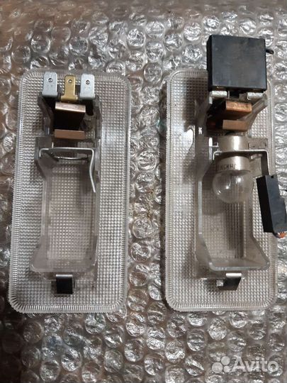 Плафон освещения салона