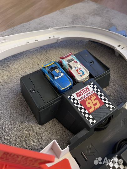 Трасса молния mcqueen. Дрифт