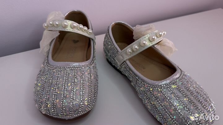 Туфли детские праздничные
