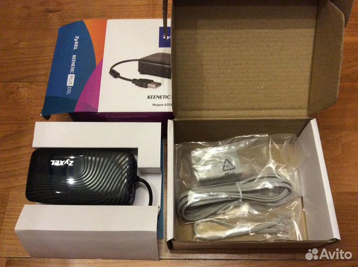 Модем Zyxel Keenetic Plus DSL