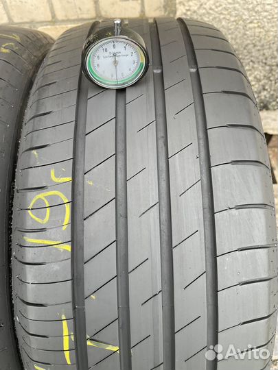 Goodyear EfficientGrip Performance 215/50 R17
