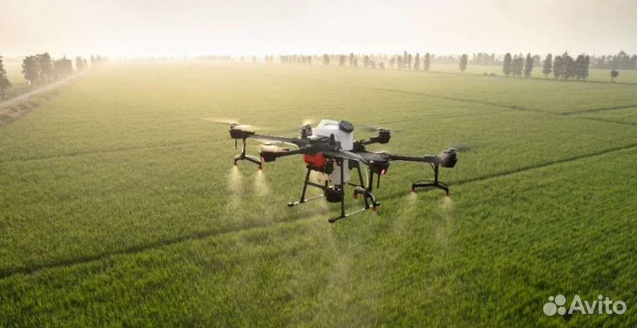 Обработка полей дронами DJI Agras T30
