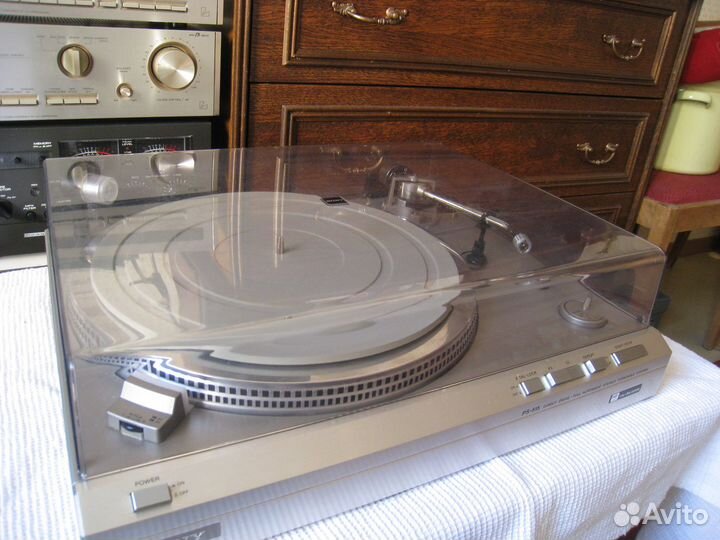 Проигрыватель винила Sony PS 515