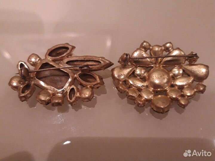 Винтажная брошь. Чехословакия