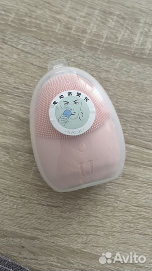 Ультразвуковая щетка для лица