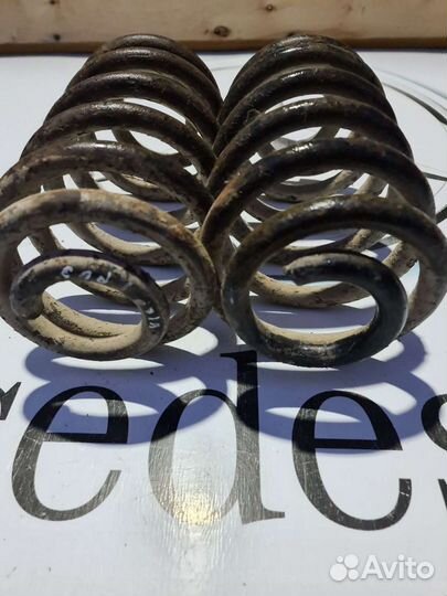 Пружины задние Mercedes W639