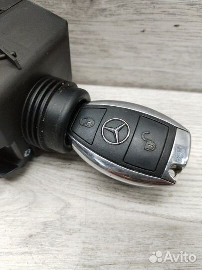 Замок зажигания с ключом Mercedes C-Class W203