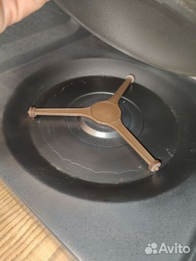 Рабочая микроволновая печь LG. Греет быстро