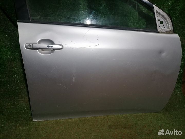 Дверь передняя правая Toyota Corolla NRE150
