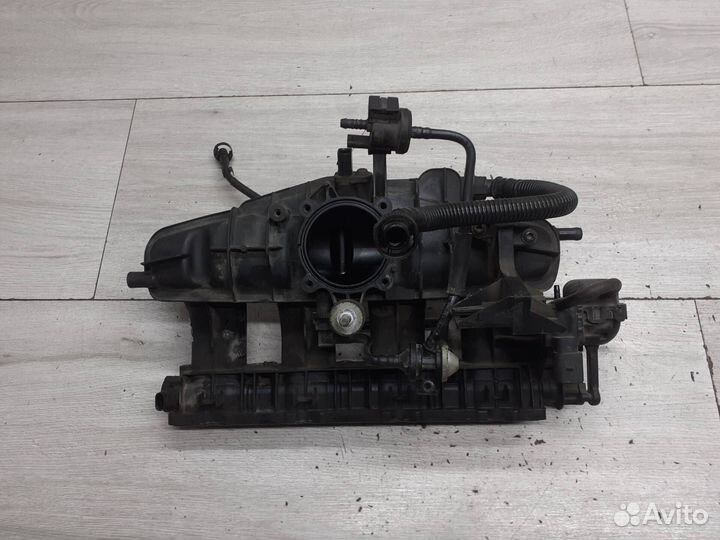 Впускной коллектор VAG