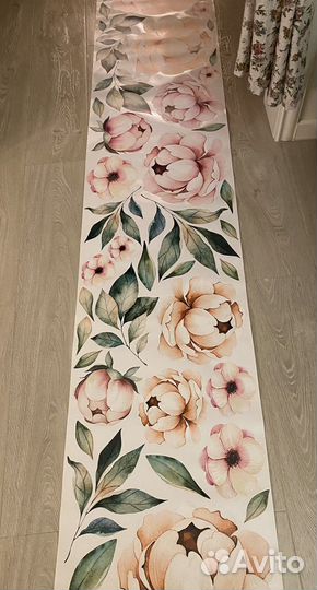 Интерьерные наклейки