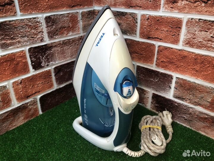 Z.8544 Утюг Tefal aqua Turbo 210
