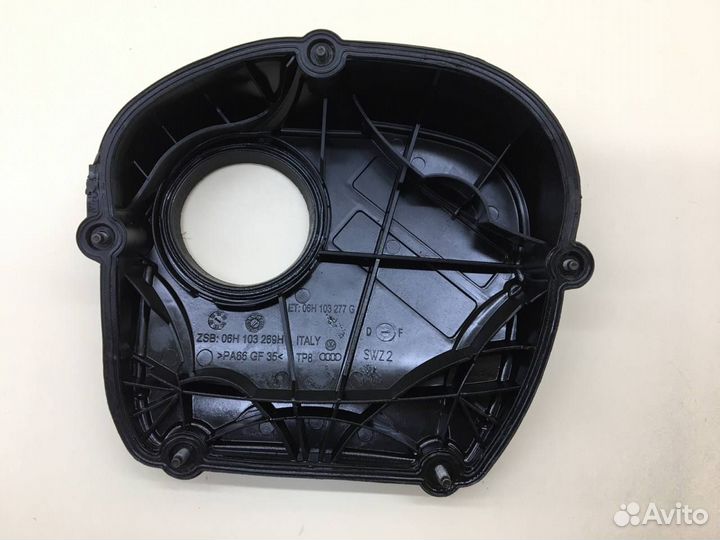 Кожух ремня грм Volkswagen Passat B7 2011-2015