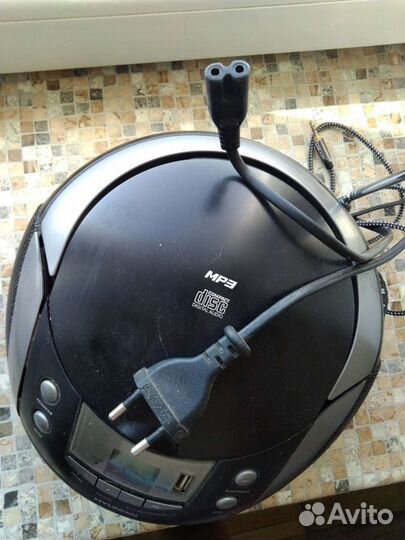 Стерео-магнитолаHyundaiH-1441,radio,cd,mp3,usb,aux