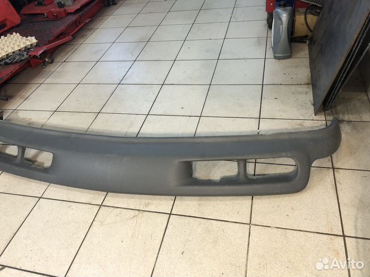 Губа переднего бампера Chevrolet Tahoe 840