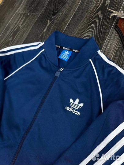 Мужской спортивный костюм Adidas