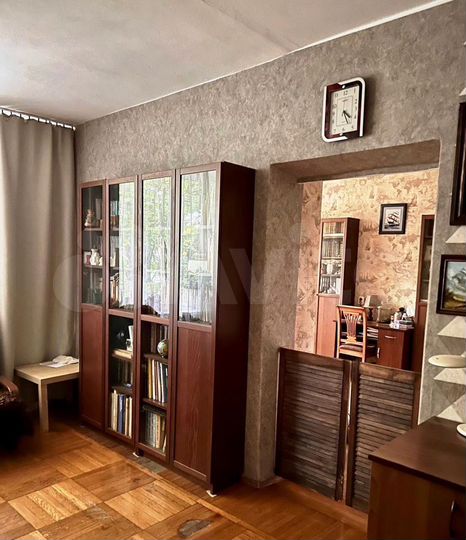4-к. квартира, 120 м², 3/9 эт.