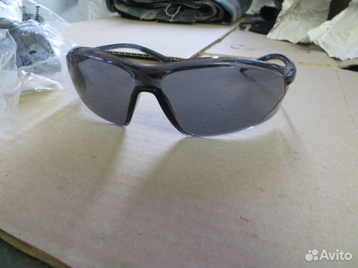 Очки защитные Honeywell, новые