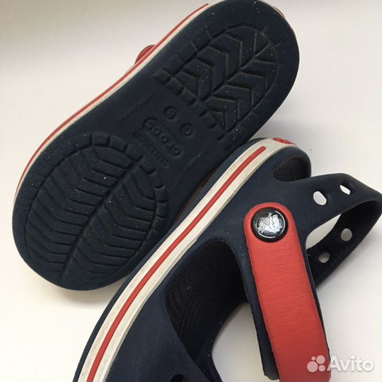 Сандалии Crocs для мальчика с8