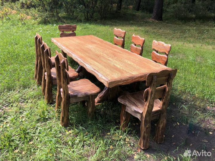 Стол деревянный из массива дерева