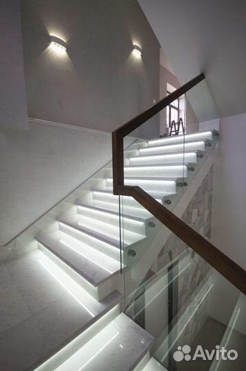 Подсветка лестниц. Умный свет