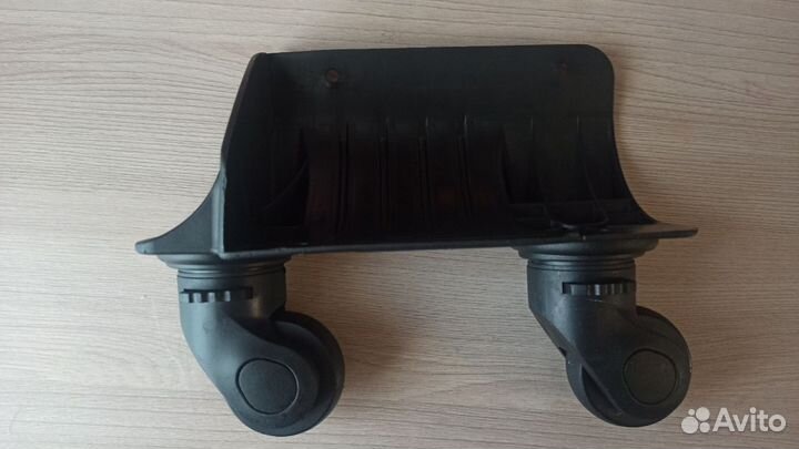 Колеса на чемодан