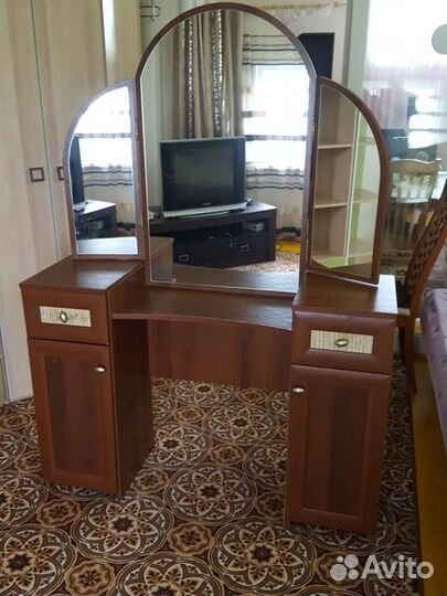 Трюмо трельяж с зеркалом