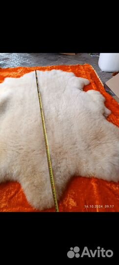Овечьи шкуры фабричной выделки