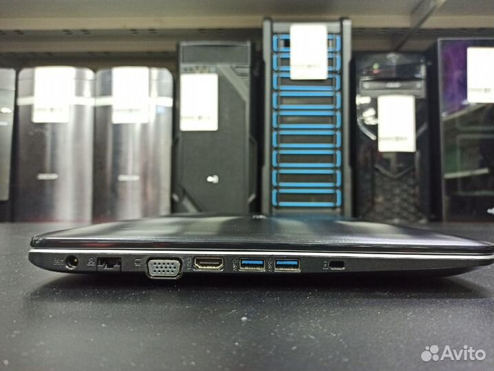 Asus X555L/i5 4210/8GB/GT840M/500GB/15.6